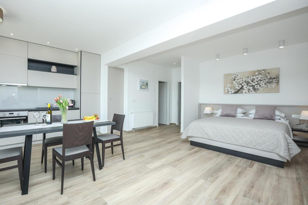 Apartments Melissa Vrsi Exteriér fotografie